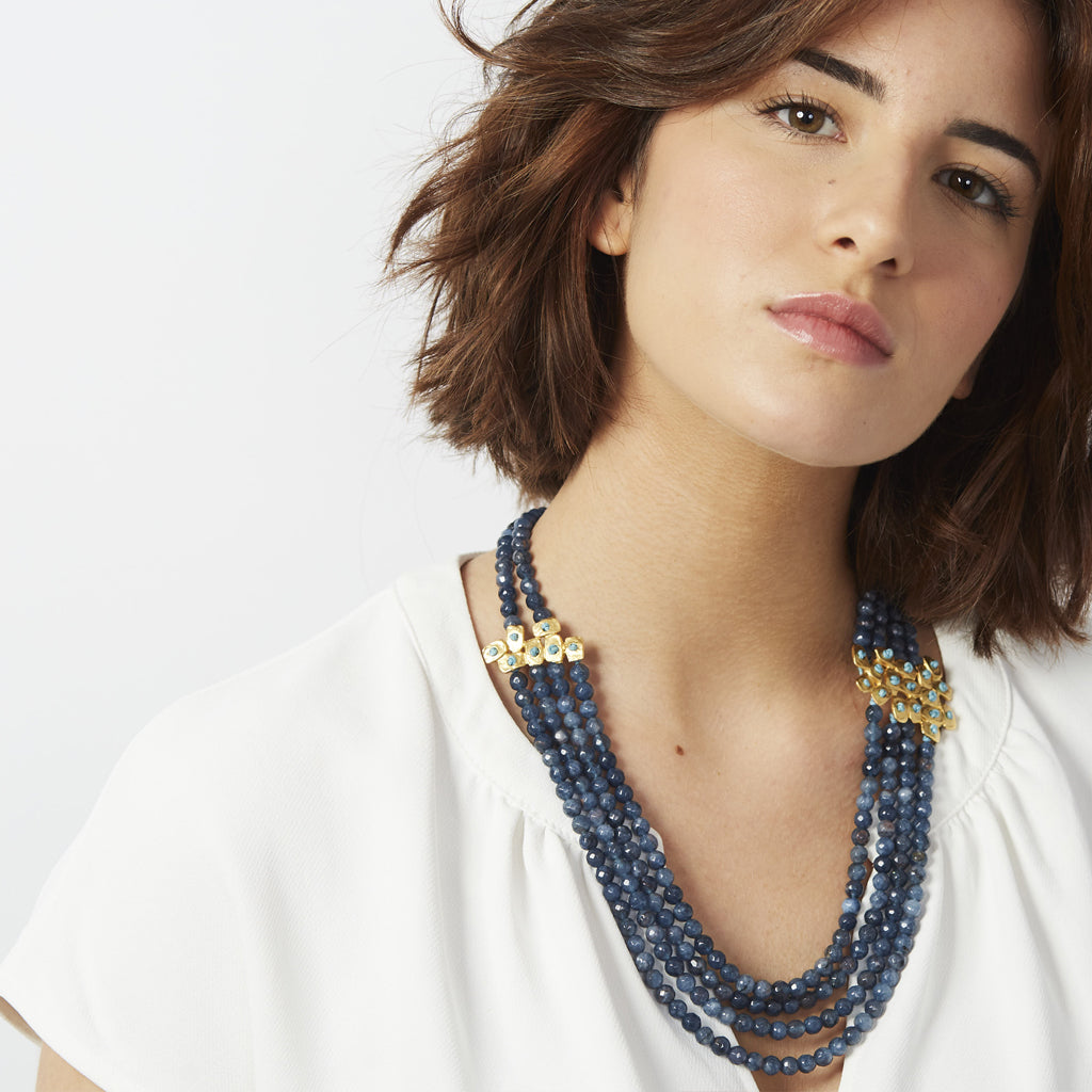 Short Necklace 23 Stars Dreams Collection